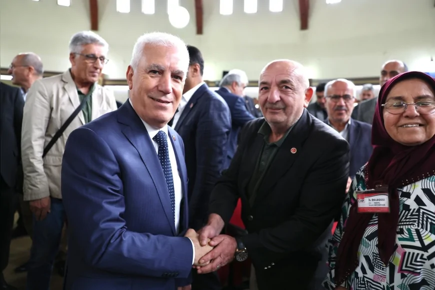 Bursa Büyükşehir Belediye Başkanı Mustafa Bozbey: “Kenti masa başında değil, halkın içinde yönetiyoruz”