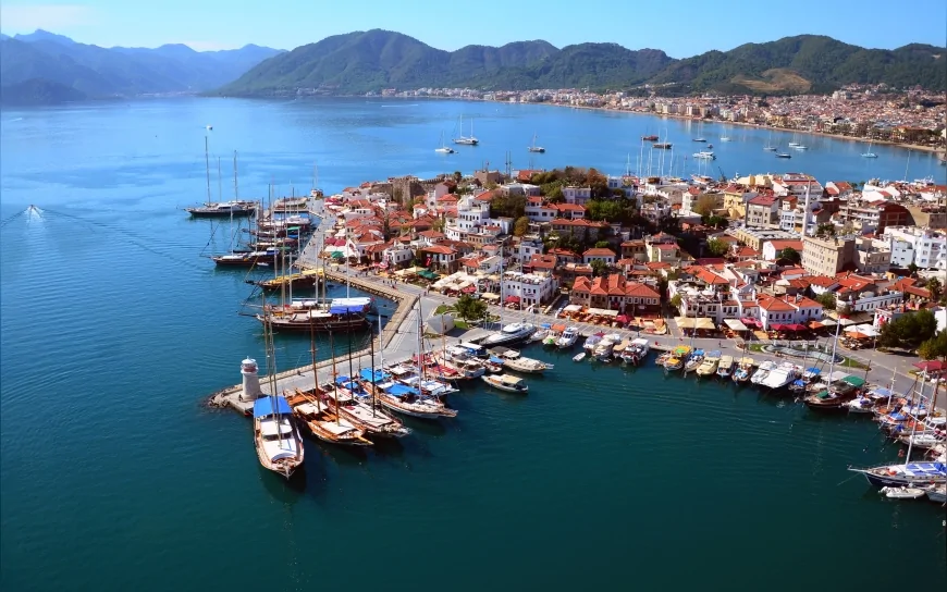 Marmaris İstanbul Turizm Fuarı’nda yeni sezon tanıtımına hazırlanıyor