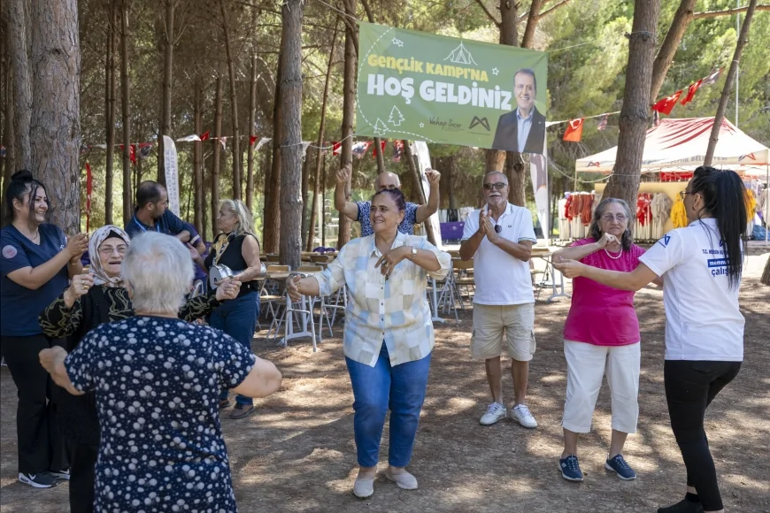 Mersin Büyükşehir’den Alzheimer hastaları için Tarsus Gençlik Kampı’nda farkındalık etkinliği