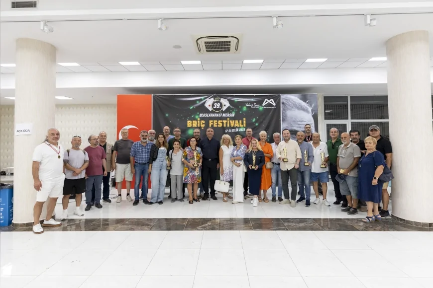 39. Uluslararası Mersin Briç Festivali ödül töreniyle sona erdi: 350 sporcu kıyasıya mücadele etti