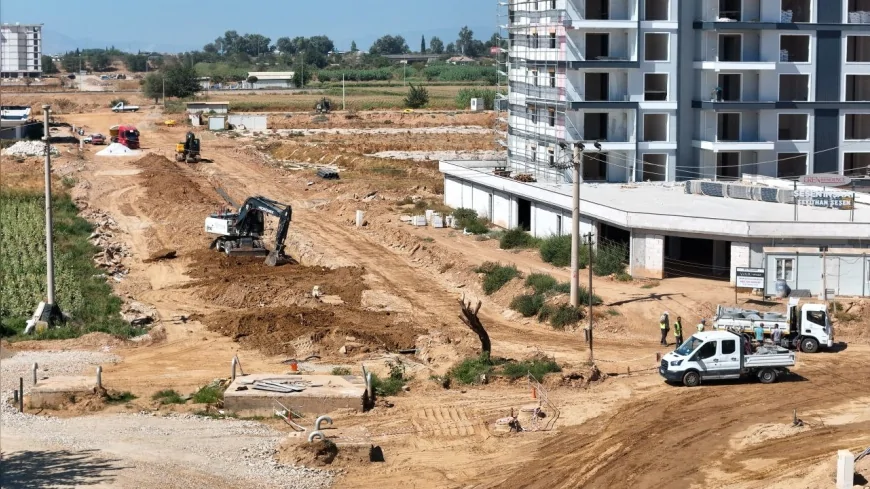 Aydın’da yol yapım ve yenileme çalışmaları Batı Çevre Bulvarı’ndan TOKİ Kavşağı’na kadar ilerliyor