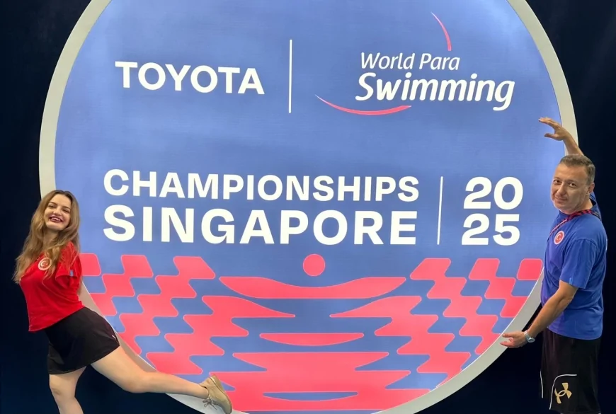 Milli paralimpik yüzücü Sümeyye Boyacı, Singapur’daki Dünya Para Yüzme Şampiyonası’nda bronz madalya kazandı