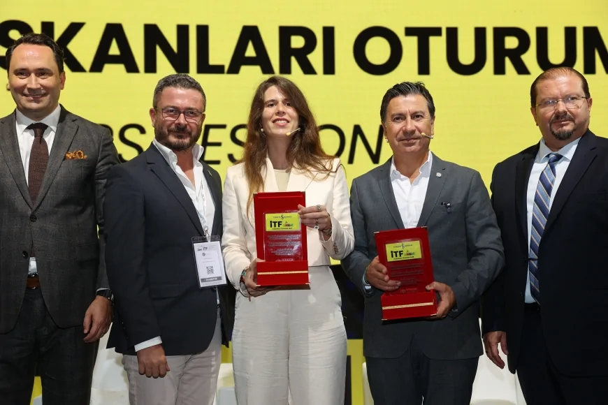 Muğla Büyükşehir Belediye Başkanı Ahmet Aras: "Turizm Ekonomimizi Değil Doğamızı da Güçlendirmeli"
