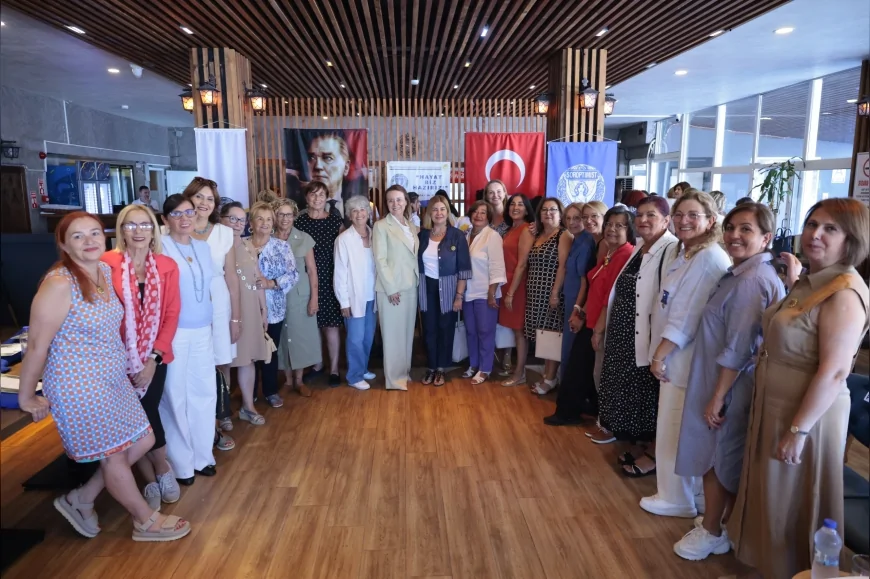Konak Belediye Başkanı Nilüfer Çınarlı Mutlu: "Kadın değişirse toplum değişir"