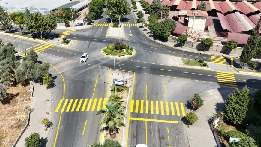 Aydın’da yol çizgileri ve yaya geçitleri yenileniyor, trafik düzeni için çalışmalar hız kazandı