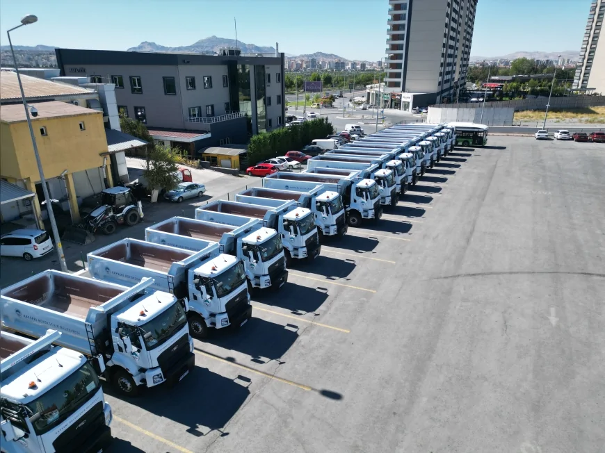 Kayseri Büyükşehir Belediyesi 520 milyon TL’lik 38 yeni hizmet aracını tanıtacak