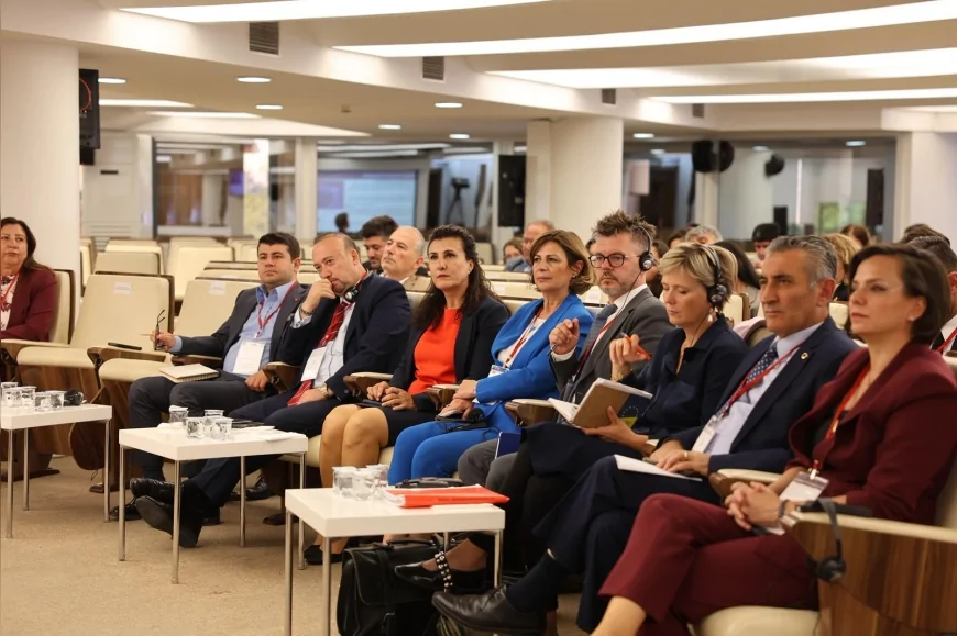 Eskişehir Büyükşehir Belediye Başkanı Ayşe Ünlüce: "Katılımcı ve şeffaf yönetim toplumda güven oluşturur"