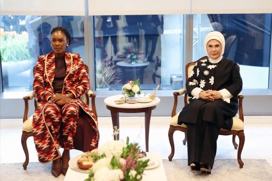 Emine Erdoğan, Gabon Cumhurbaşkanının eşi Nguema ile Türkevi’nde çevre ve işbirliği konularını görüştü