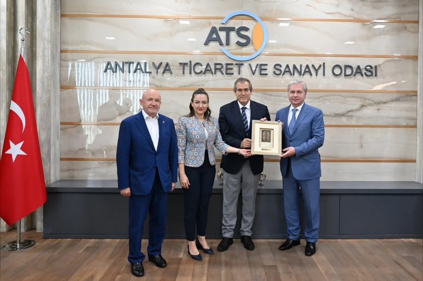 Başkan Vekili Büşra Özdemir: "Moskova ile işbirliği Antalya ekonomisine somut fırsatlar sunuyor"