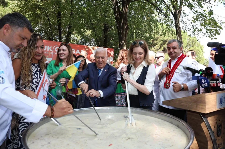 Bursa Uluslararası Gastronomi Festivali başladı, Merinos Park dev mutfağa dönüştü