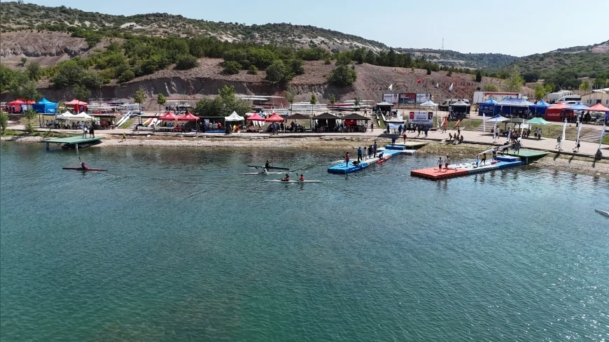 Eskişehir Sarısungur Göleti’nde Durgunsu Kano Olimpik Umutlar Yarışları başlıyor