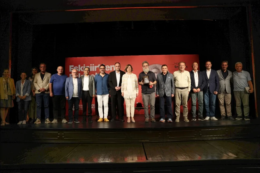Haydar Ergülen ve Özgür Topyıldız Eskişehir’de: "Eskişehirspor sadece bir takım değil, bir kültürdür"