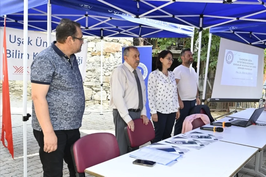 Uşak Üniversitesi akademisyenleri Taşkonak Köyü’nde çiftçilere tarım ve hayvancılık eğitimleri verdi