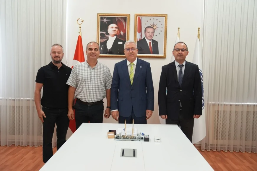 Ege Üniversitesi ekibinden Kuzeydoğu Anadolu’nun yok olma riski altındaki engerek türlerine yönelik kapsamlı araştırma