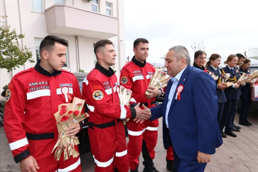 Keçiören’de İtfaiyeciler Haftası kapsamında huzurevi ziyareti ve anlamlı buluşma