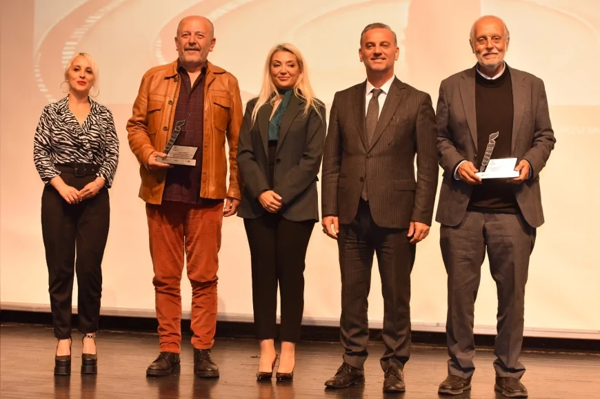 Yıldırım’da 12. Uluslararası Kısa Film Festivali kapsamında yönetmen ve yazar sinemaseverlerle buluştu