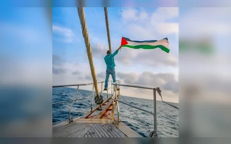 Gazze’ye insani yardım taşıyan Sumud Filosu riskli bölgeye girdi, İsrail gemileri batırma tehdidiyle müdahale hazırlığında