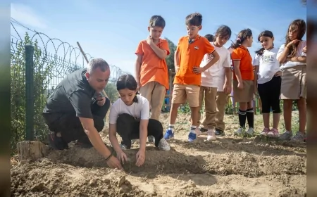 Bornova Belediye Başkanı Ömer Eşki: "Toprağa dokunan çocuklar geleceğe umut oluyor"