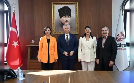 Başkan Ayşe Ünlüce Edirne’deki Tarihi Kentler Birliği toplantısında kentlerin geleceğine vurgu yaptı