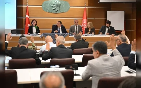 Bornova Belediye Başkanı Ömer Eşki: "Filistin halkının yanındayız"