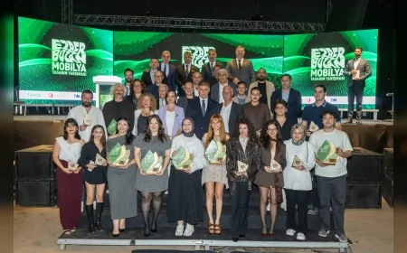 İzmir’de Ezber Bozan Tasarım Yarışması Ödülleri Sahiplerini Buldu: “Her projenize kapımız açık”