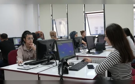 Elazığ Belediyesi ücretsiz bilgisayarlı muhasebe kursuna 53 genç katılıyor