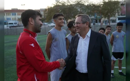 Ayvalık Belediye Başkanı Mesut Ergin: "Gençlerimizin ve sporun her zaman yanındayız"