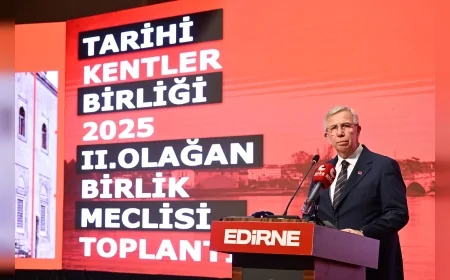 Mansur Yavaş Edirne’deki Tarihi Kentler Birliği Meclisi’nde: "Geçmişi onarmak değil, hikâyeyi geleceğe taşımak istiyoruz"