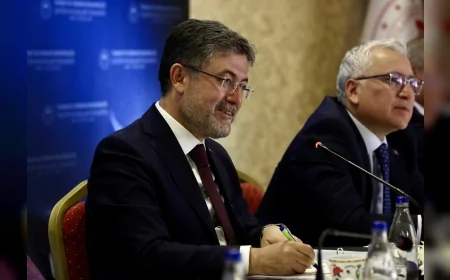 TÜRKŞEKER 2025-2026 üretim yılı şeker pancarı alım fiyatı ton başına 3.100 TL oldu