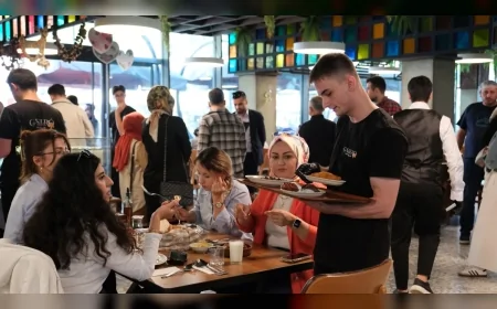 İnegöl’de Osmanlı Saray Mutfağı Menüsüyle 700 Yıllık Lezzetler Sofralara Taşındı