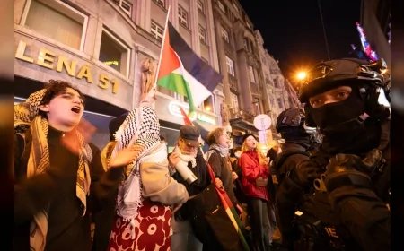 Prag’da Filistin protestosu: Göstericiler tramvay yolunu kapattı, polis müdahale etti