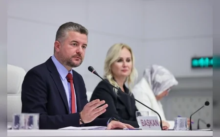 Buca Belediyesi Meclisi’nde Gazze için ortak duruş ve kalıcı barış çağrısı