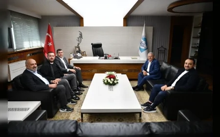 BÜYÜKKILIÇ VE ERSOY KAYSERİ FUTBOLUNUN ÖNEMLİ İSİMLERİYLE BİR ARAYA GELDİ