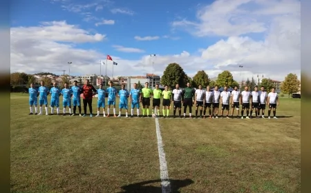 Eskişehir’de 2025 Cumhuriyet Kupası Futbol Turnuvası Başladı: 14 Takım Şampiyonluk Mücadelesinde