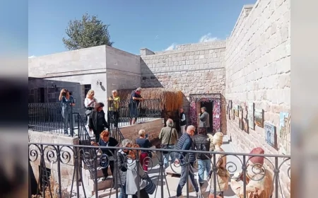 Yunanistan’dan Gelen Mübadil Torunları, Kayseri’de Türkçe Türkü Söyleyip Halay Çekti