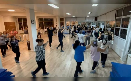 Efeler Belediyesi’nde Halk Oyunları Kursu Yoğun İlgiyle Başladı