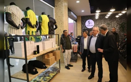 Edremitspor Taraftar Mağazası “EdroStore” açıldı: Gelir kulübe aktarılacak