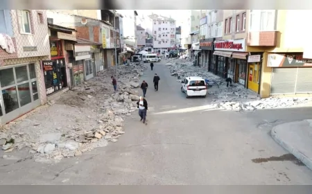 Ağrı Belediyesi Kent Genelinde Altyapı ve Üstyapı Çalışmalarını Hızlandırdı