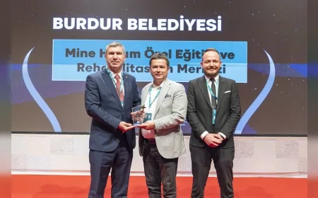 Burdur Belediyesi Mine Hanım Özel Eğitim Merkezi, Sağlıklı Kentler Birliği’nden birincilik ödülü aldı