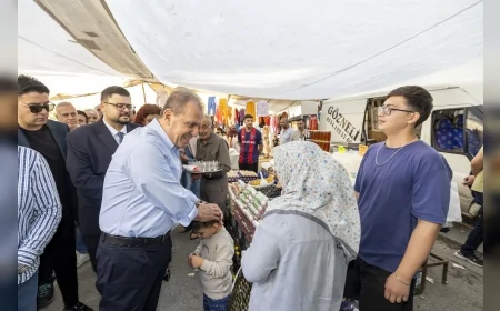Vahap Seçer: “Türkiye’nin asıl tablosu yoksulluk; iktidarın bize gösterdiği fotoğraflar değil”