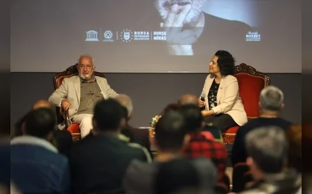 Ali Sürmeli: "Simit kokusundan sahne ışığına yürüdüğüm yılları unutmadım"