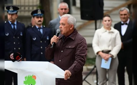 Mamak Belediye Başkanı Veli Gündüz Şahin: “Ankara, 102 Yıldır Cumhuriyet’in Kalbi Olarak Atıyor”