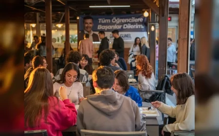 Kuşadası Belediyesi’nden Üniversitelilere Dördüncü Yılında Ücretsiz Akşam Yemeği Desteği