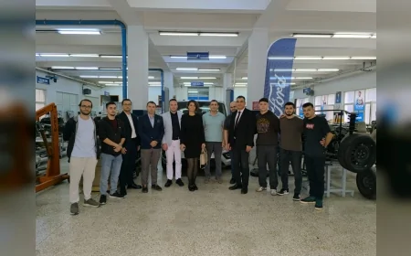 Ford Otosan’dan Ege Meslek Yüksekokuluna araç hibesiyle uygulamalı eğitime destek