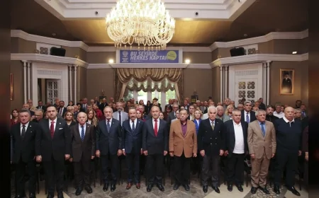 HALİL İBRAHİM YILMAZ: “ANKARA, YÜZYILLAR SÜREN GERİLEMEYİ TERSİNE ÇEVİREN CESARETİN ADIDIR”