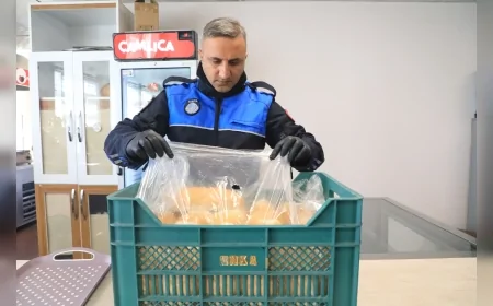 Elazığ’da zabıta ekiplerinden okul kantinlerine sıkı denetim: Son kullanma tarihleri ve hijyen koşulları tek tek incelendi