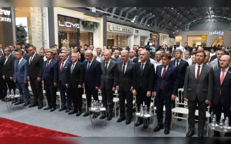 İnegöl’ün üretim gücü MODEF EXPO 2025’te sahneye çıktı: 140 firma yeni trendleri tanıttı