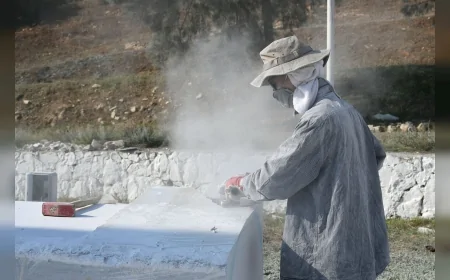 Kuşadası’nda “Adalet” Temalı Heykeller Yükseliyor: 5. Neopolis Heykel Sempozyumu Başladı