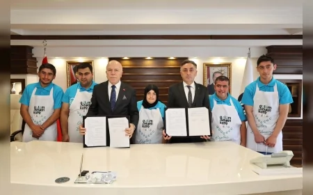 Erzurum’da “Gülümseyen Kafe” Projesiyle 5 Özel Bireye İstihdam Fırsatı