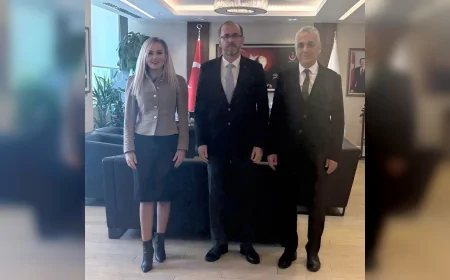 Hekimsen’in Hekimlik Meslek Kanunu Tasarısı Meclis ve Sağlık Bakanlığı’nda Değerlendirme Aşamasında